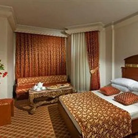 Botanik Hotel And Resort Okurcalar