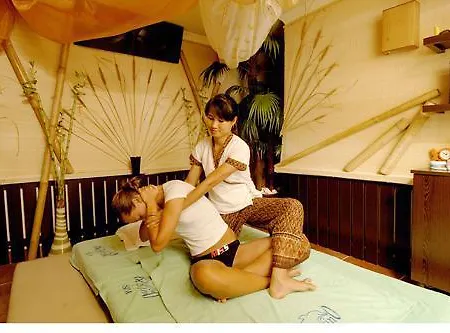 Hotel Botanik And
