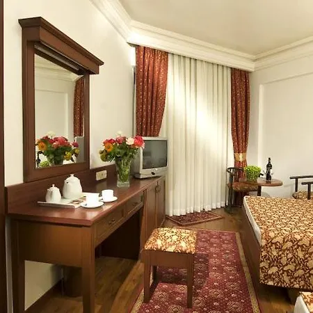 Hotel Botanik And 5*